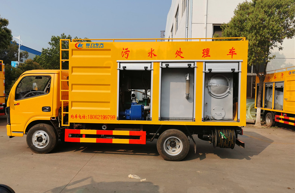 281中央商务区污水分离车